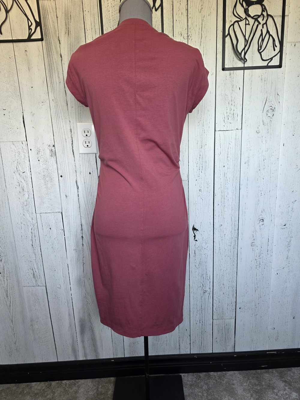 Athleta Dusty Rose V-Neck Ruched T-Shirt Dress Size S | Casual | Travel - Picture 3 of 7